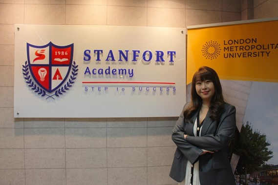 Stanfort Academy : Prestige 100 Singapore Award and Top Business Service and Quality Award 2025/2026